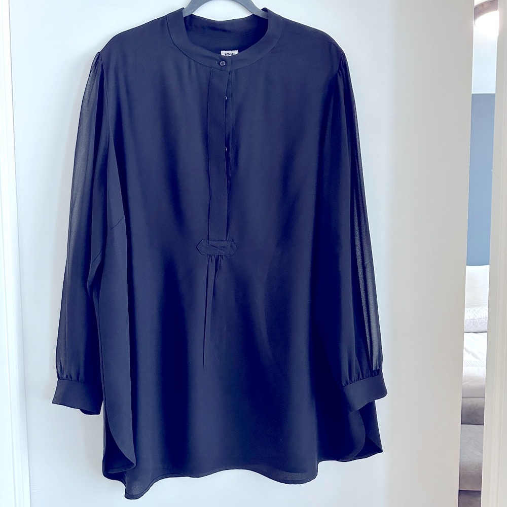 Black Anne Klein Tunic with Sheer Sleeves.  Size 3X